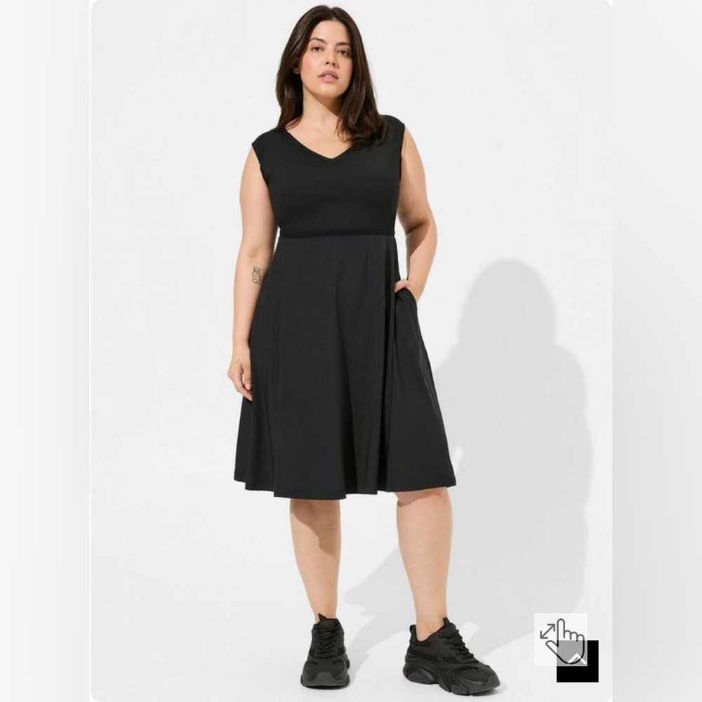 Plus Size Torrid Midi Active Dress With Bike Short And Pockets Size 3X